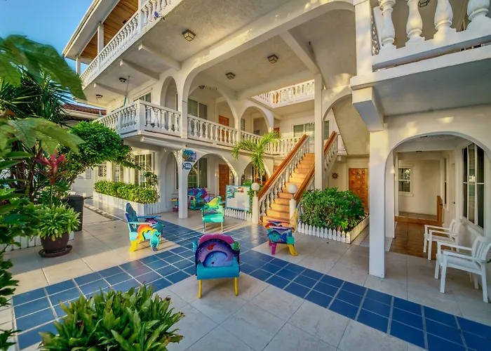 Hotel Blue Tang - Beachfront And Pool San Pedro (Ambergris Caye)